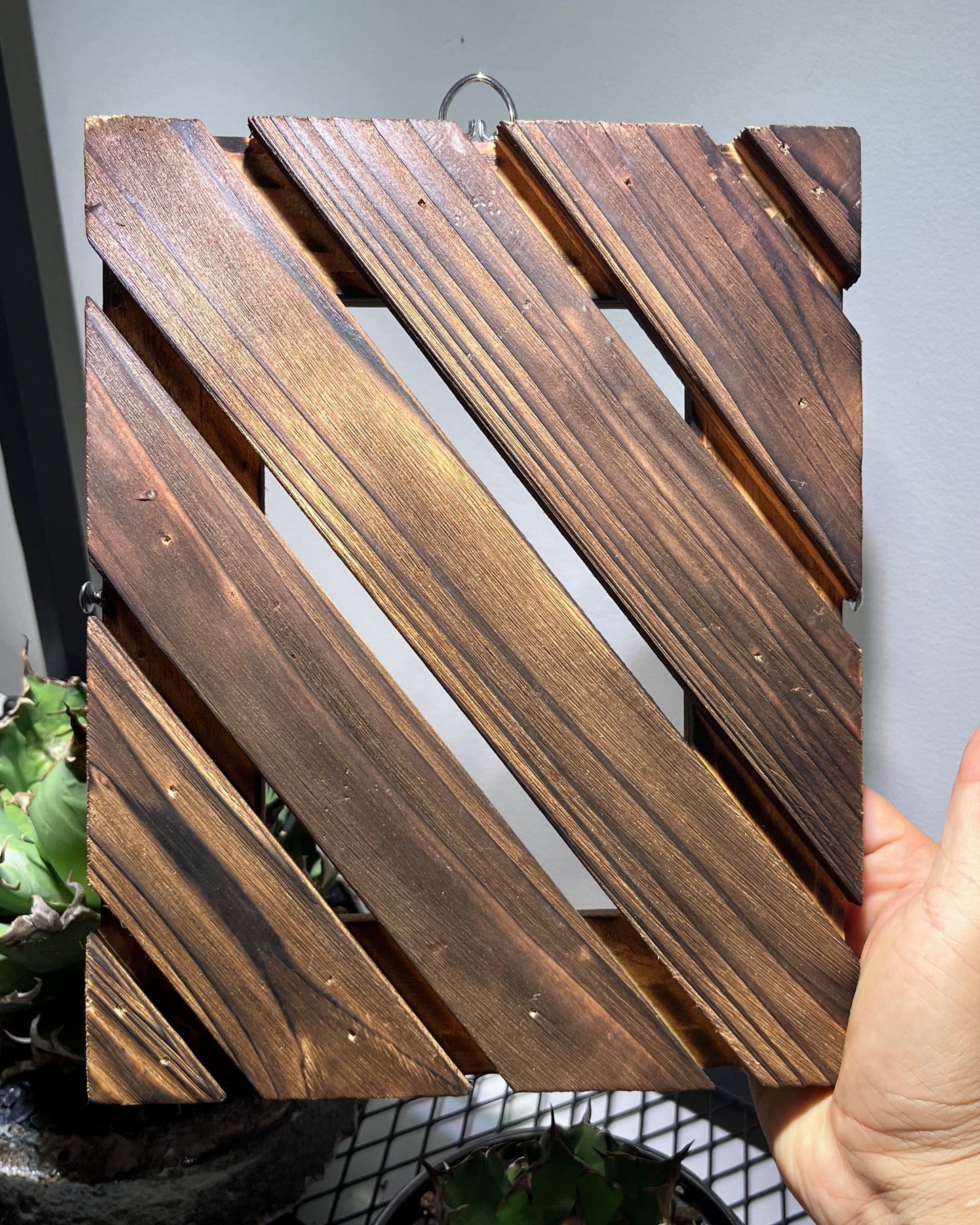 Charred mounting board